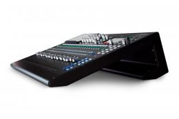 ALLEN&HEATH QU-24C  Цифровой микшер 24 микрофонных/линейных входа, 3 стерео входа, хром - 6